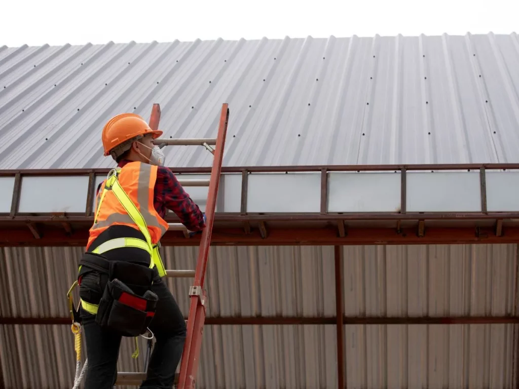 How to Repair Your Steel Roof Barn in Ontario?